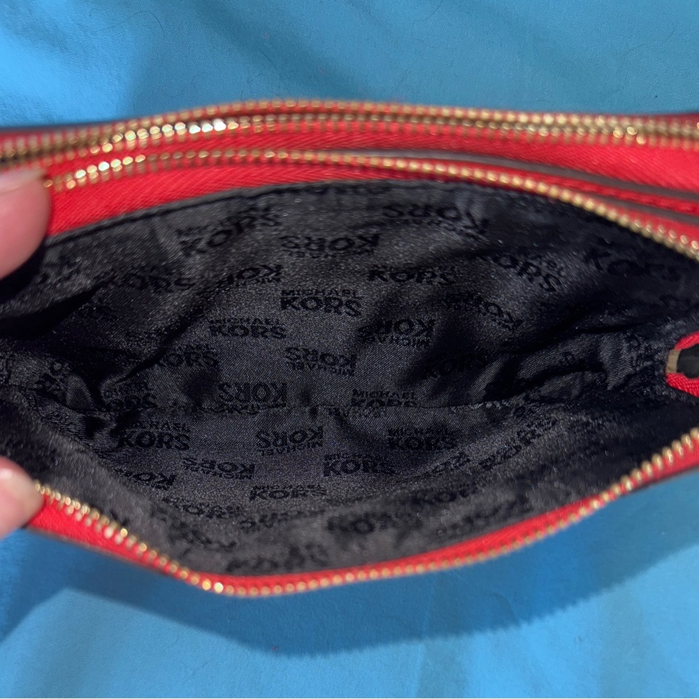 Michael Kors like new double zip large jet set saffiano wristlet - Picture 6 of 6